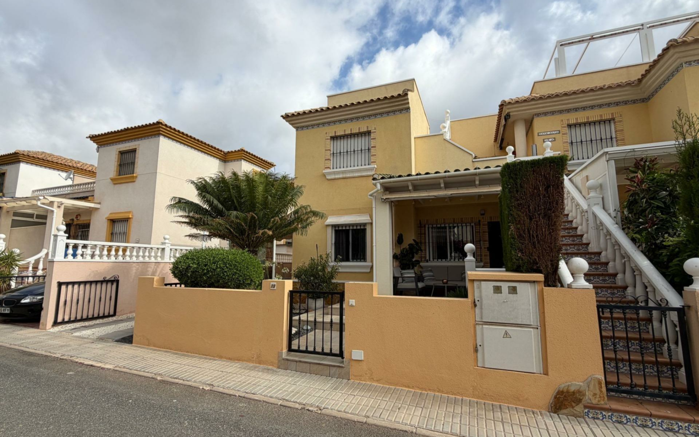 2-bedroom Bungalow In Orihuela Costa, Spain (60 M²)