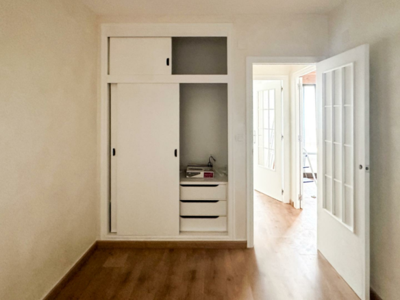2-bedroom Apartment In Torrevieja, Spain (68 M²)