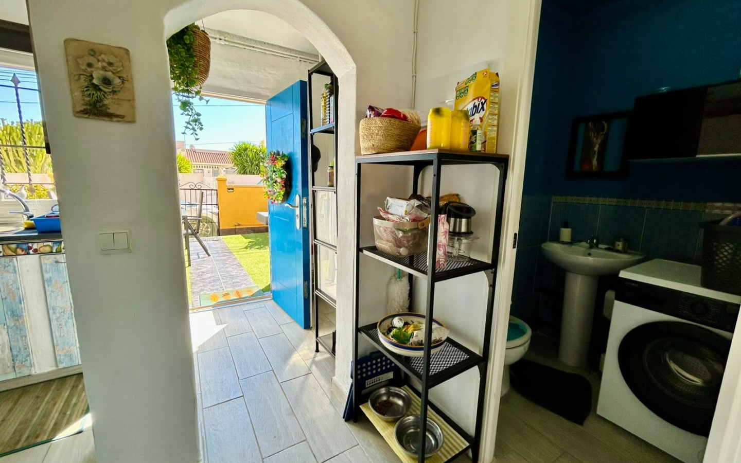 3-bedroom House In Torrevieja, Spain (77 M²)