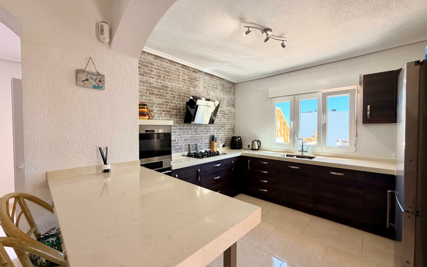 5-bedroom Villa In Rojales, Spain (246 M²)