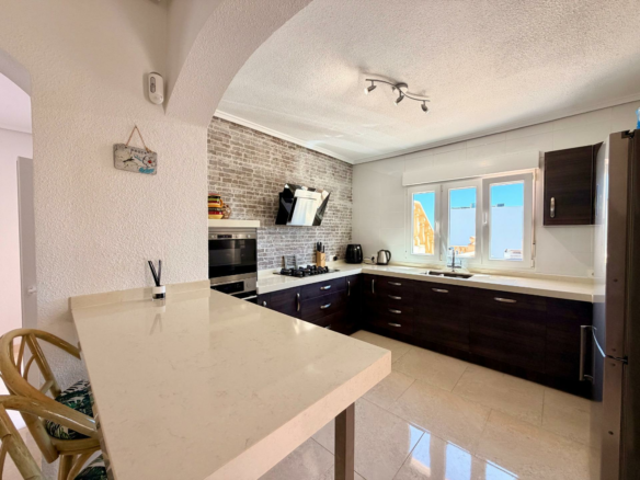 5-bedroom Villa In Rojales, Spain (246 M²)
