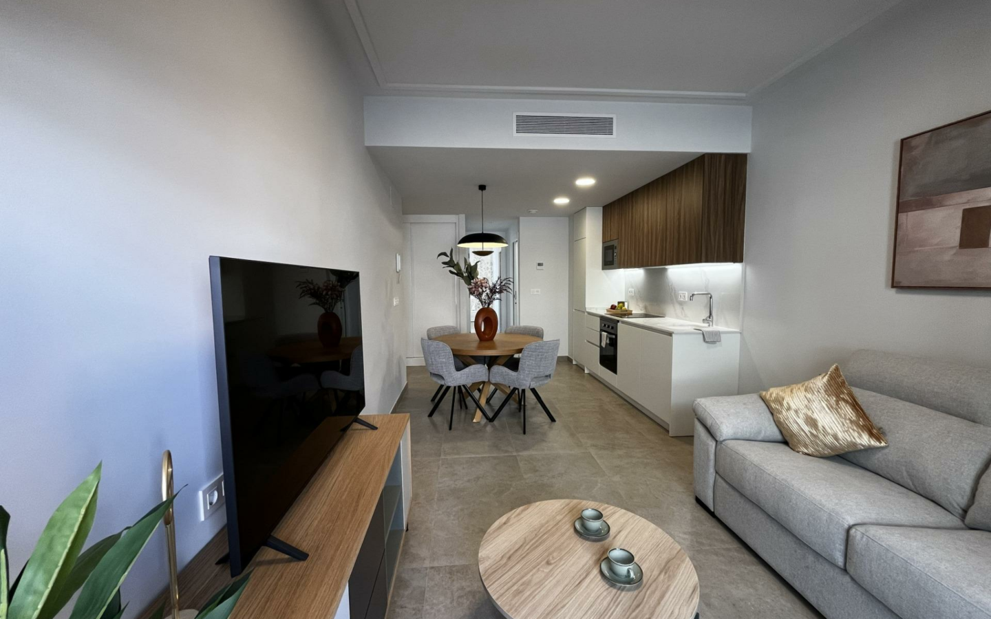 2-bedroom Apartment In Torrevieja, Spain (82 M²)