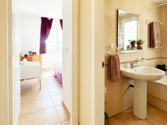 2-bedroom Bungalow In Albacete, Spain (59 M²)