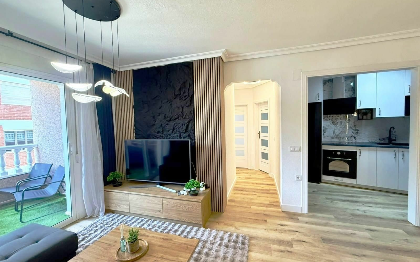 2-bedroom Apartment In Torrevieja, Spain (67 M²)