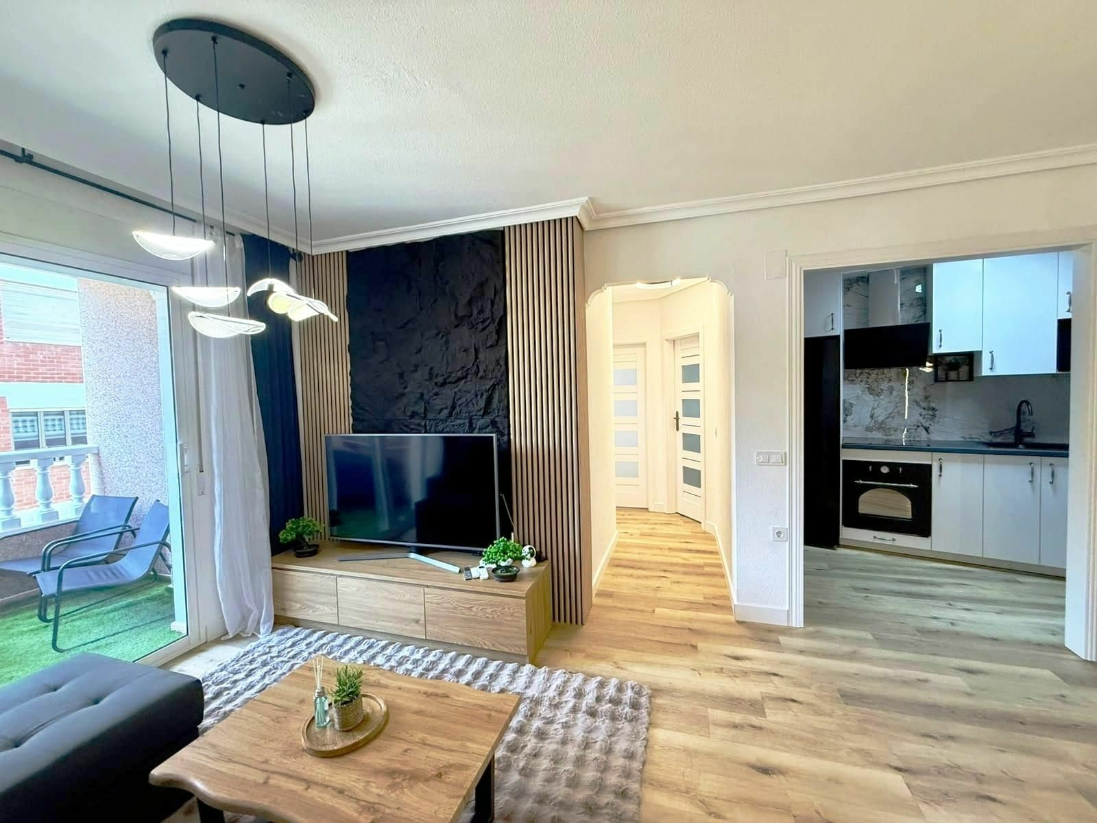 2-bedroom Apartment In Torrevieja, Spain (67 M²)