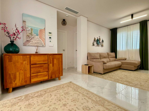 2-bedroom Apartment In Torrevieja, Spain (81 M²)
