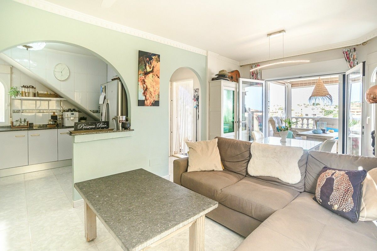 3-bedroom Villa In San Fulgencio, Spain (92 M²)