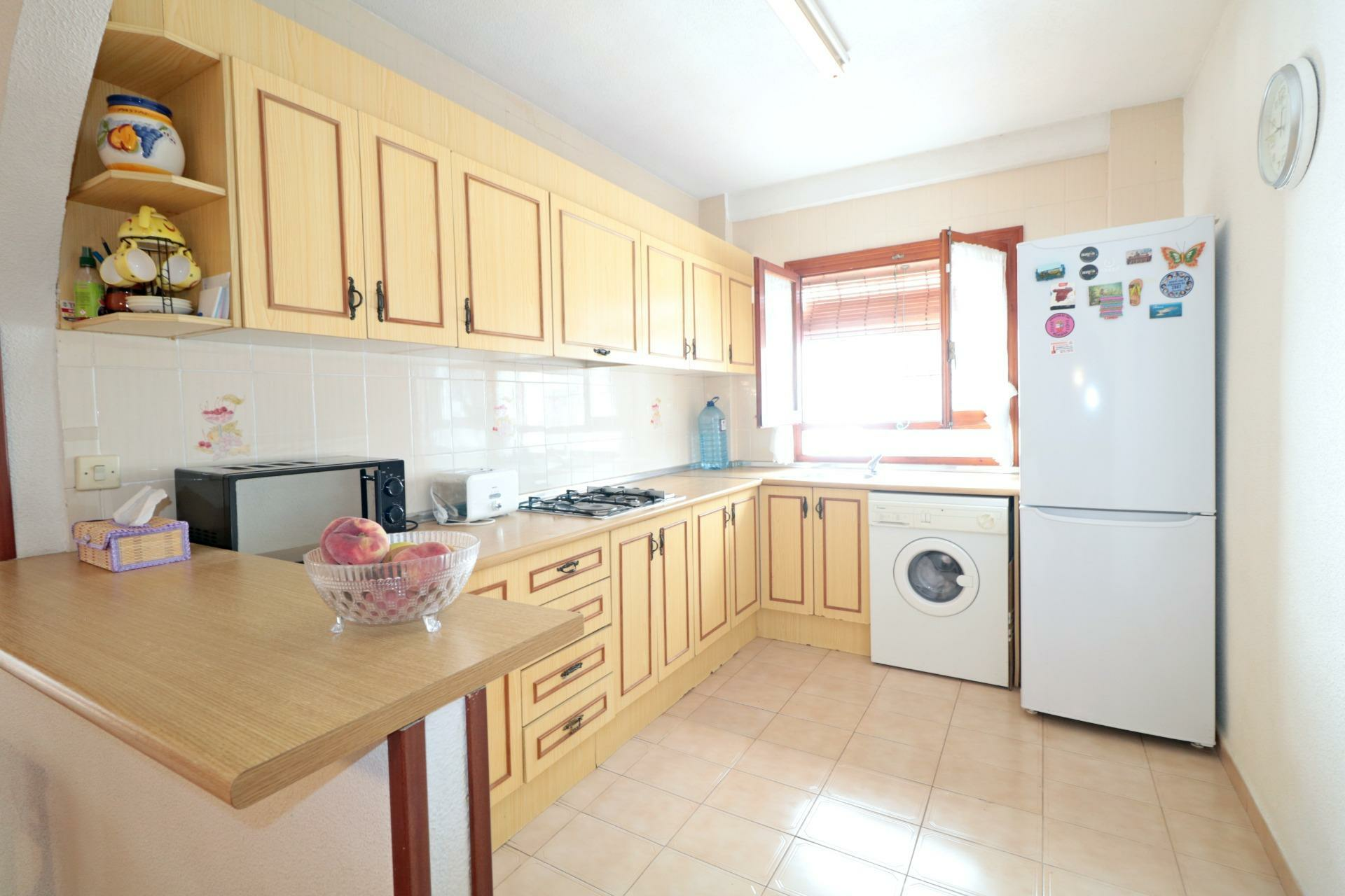 3-bedroom Bungalow In Torrevieja, Spain (80 M²)