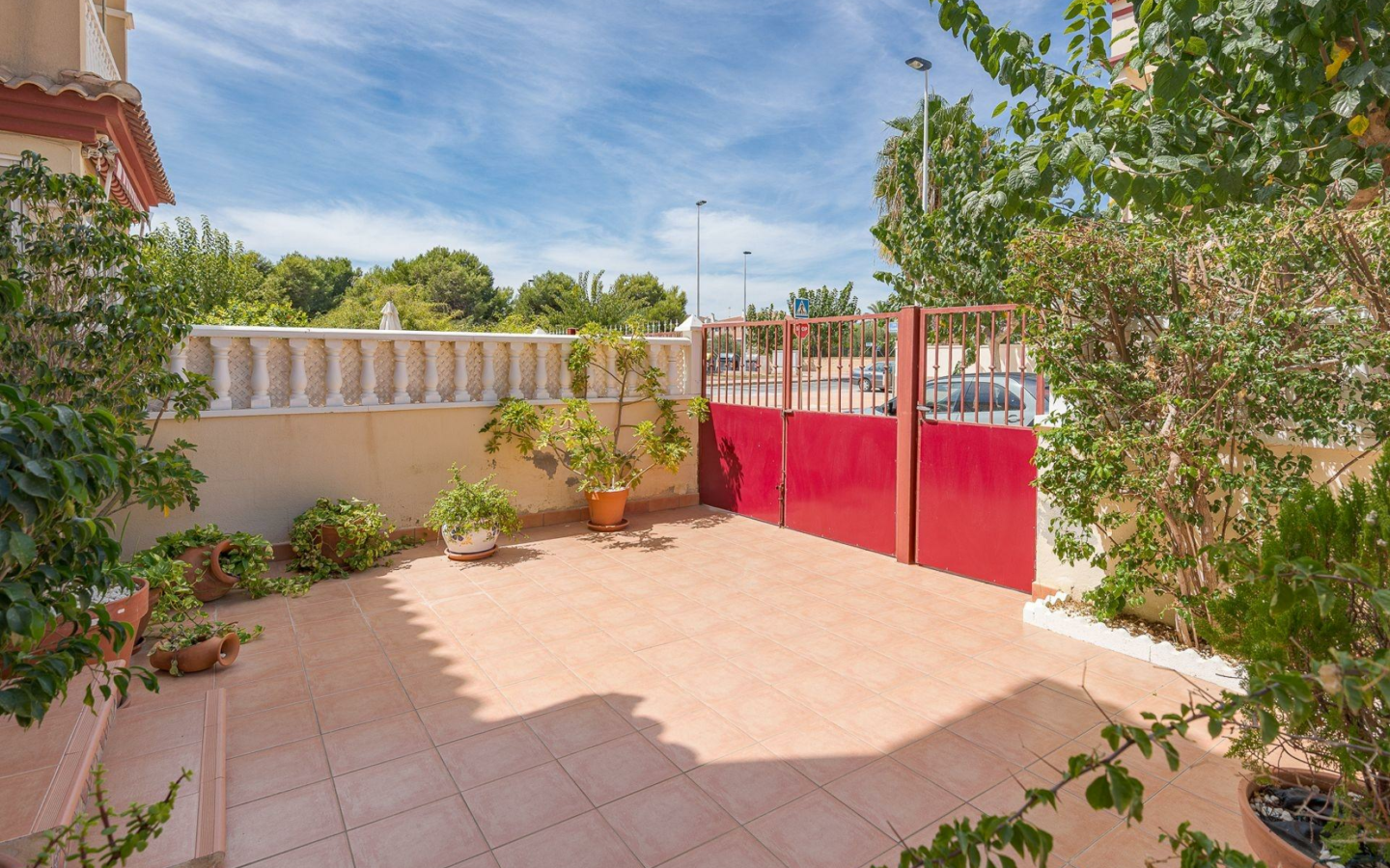 2-bedroom Bungalow In San Pedro Del Pinatar, Spain (63 M²)
