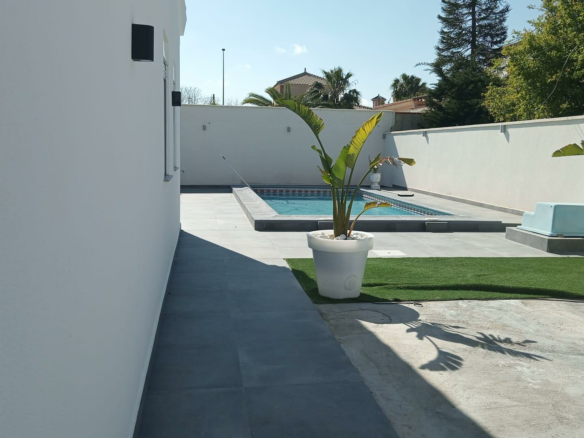 4-bedroom Villa In Orihuela Costa, Spain (174 M²)