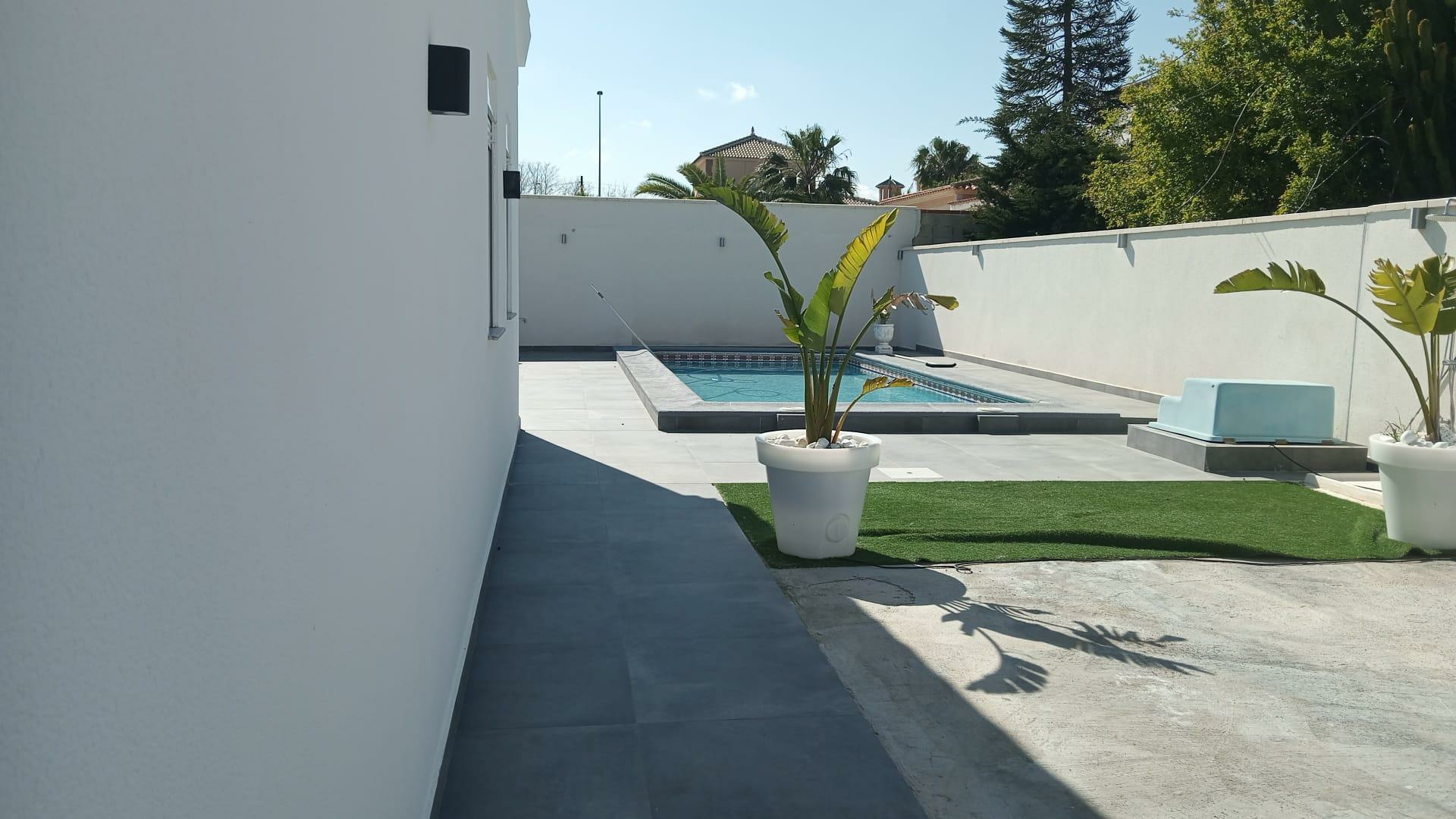 4-bedroom Villa In Orihuela Costa, Spain (174 M²)