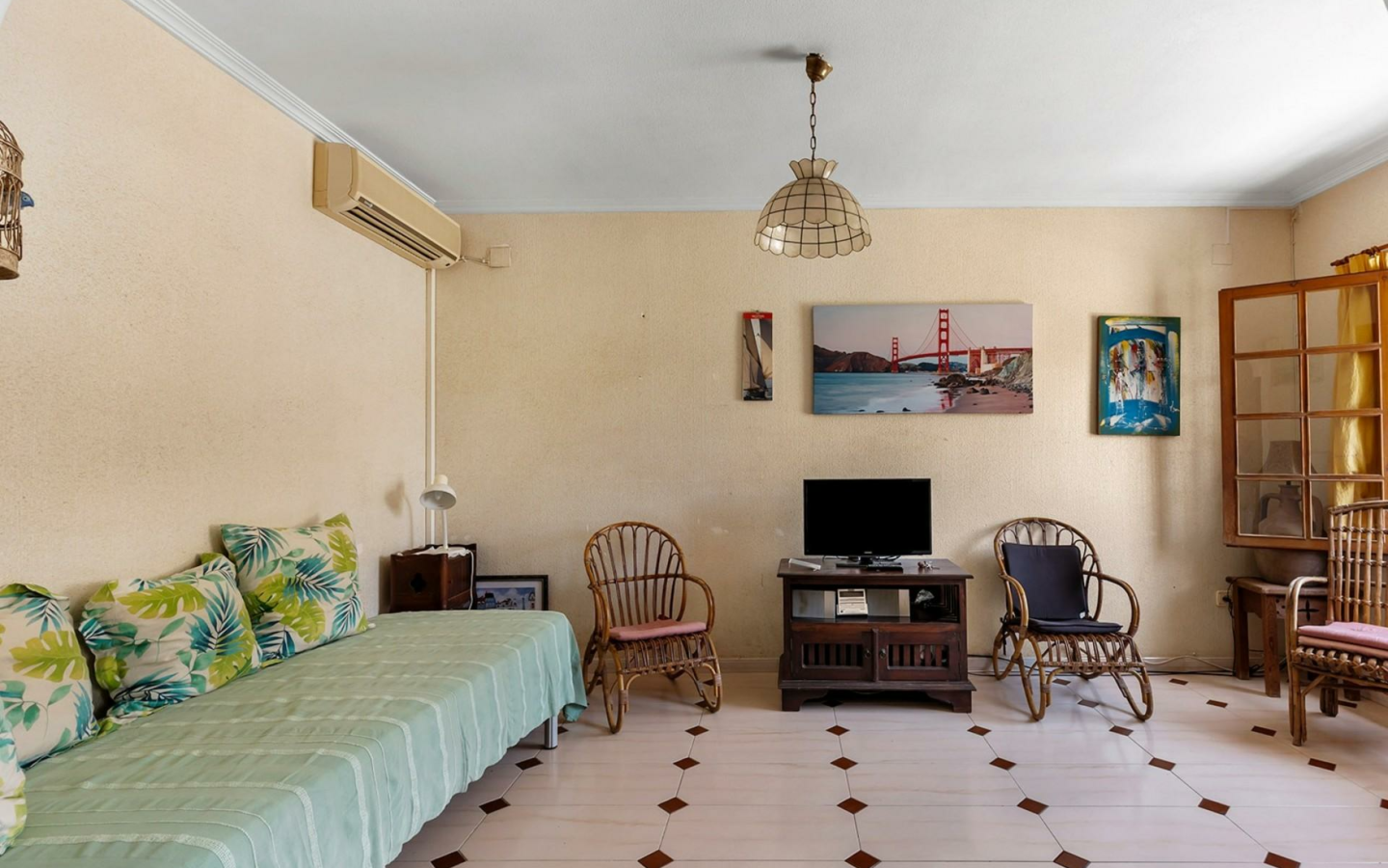 3-bedroom House In Torrevieja, Spain (99 M²)