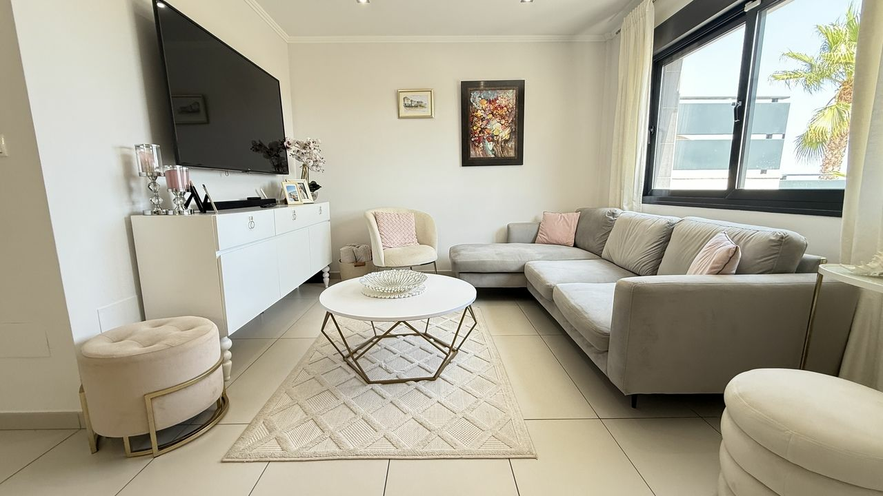 3-bedroom House In Orihuela Costa, Spain