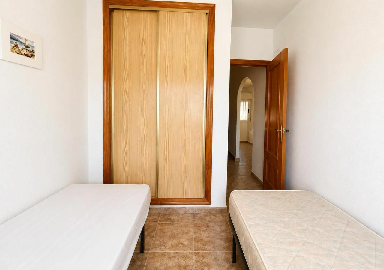 3-bedroom Apartment In Orihuela Costa, Spain (52 M²)