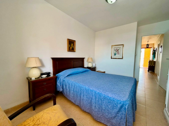 3-bedroom Apartment In Torrevieja, Spain (93 M²)