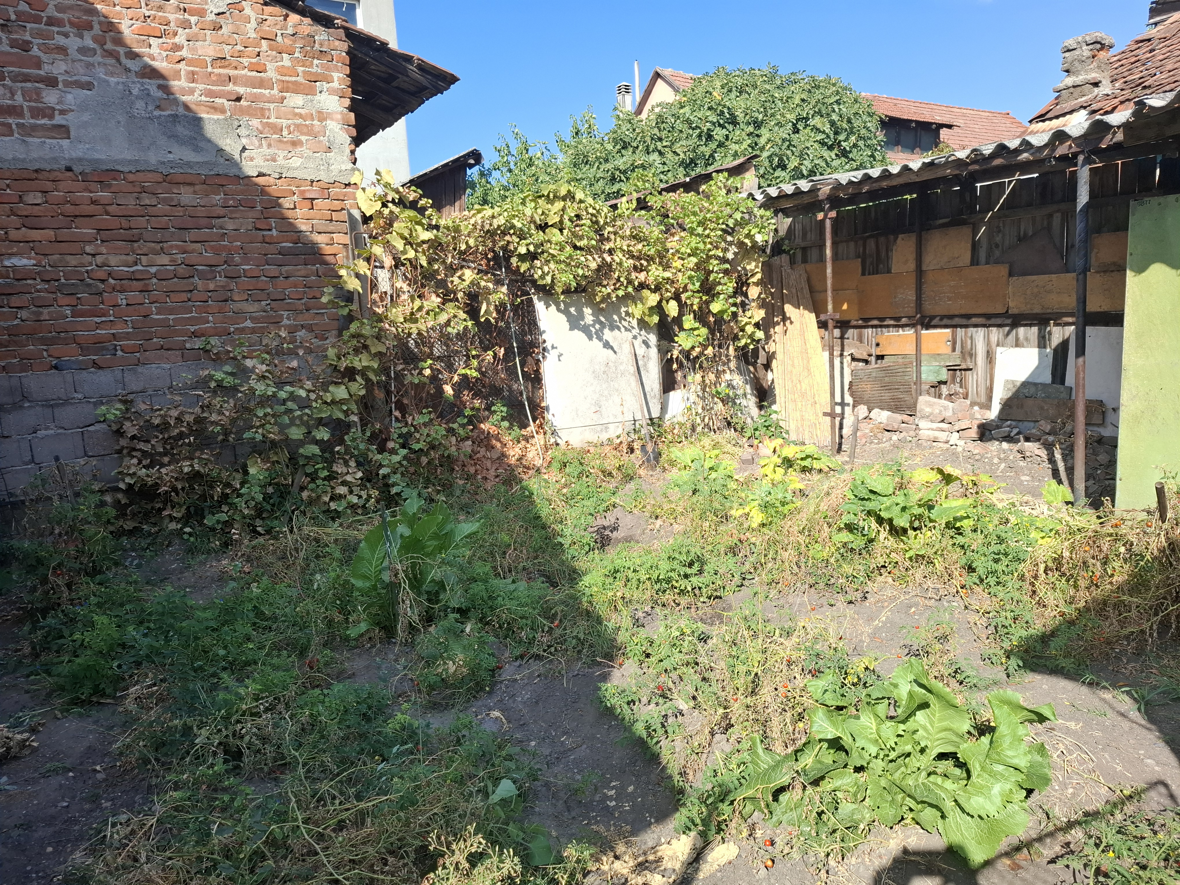 Teren și Casă 430mp Ultracentral – Zona 1 Mai