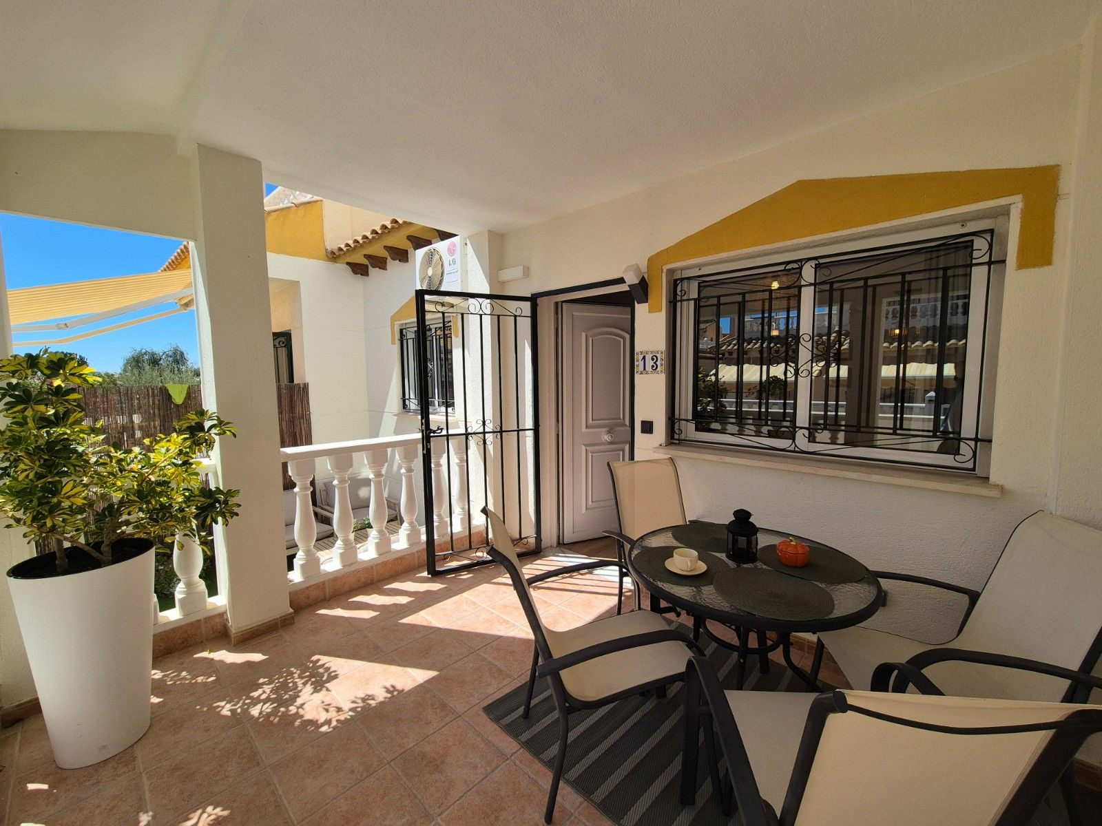 3-bedroom House In Orihuela, Spain (83 M²)