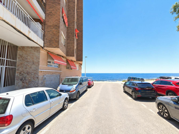 3-bedroom Apartment In Torrevieja, Spain (86 M²)