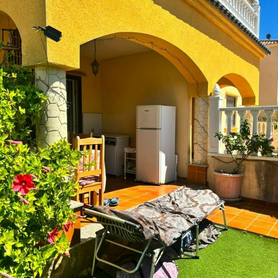 2-bedroom Villa In Orihuela Costa, Spain (68 M²)