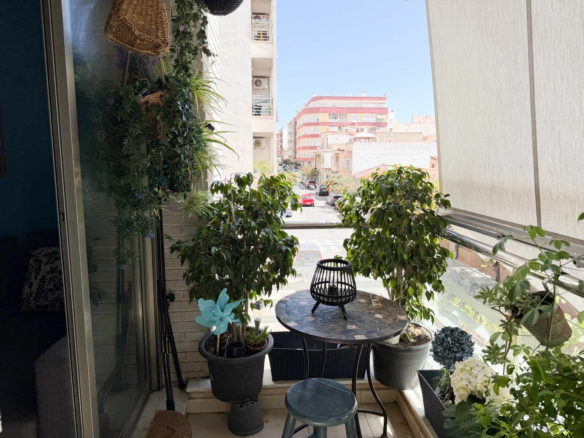 3-bedroom Apartment In Torrevieja, Spain (96 M²)