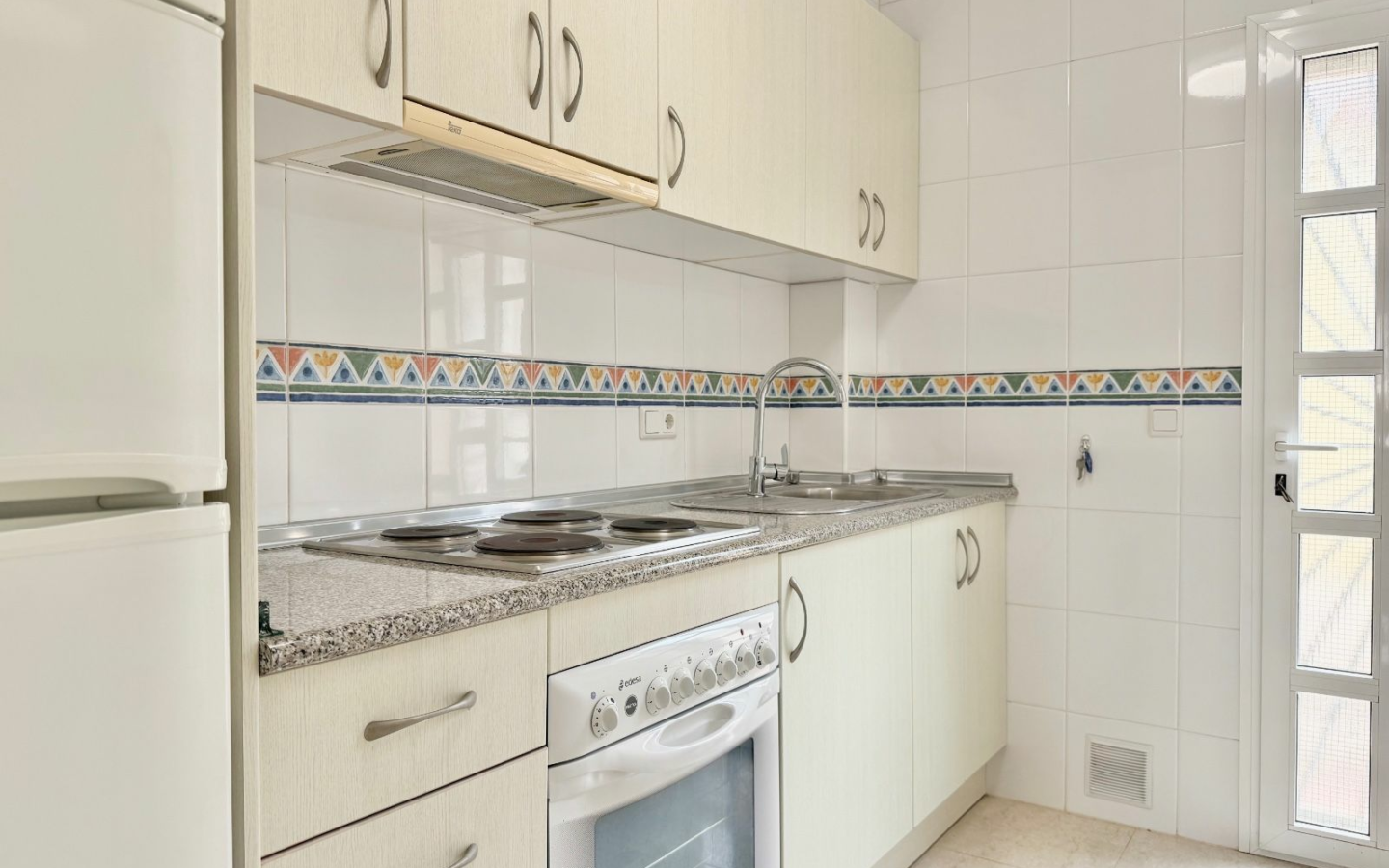 3-bedroom Terraced House In Rojales, Spain (101 M²)