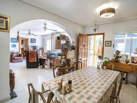 4-bedroom Apartment In Orihuela Costa, Spain (110 M²)