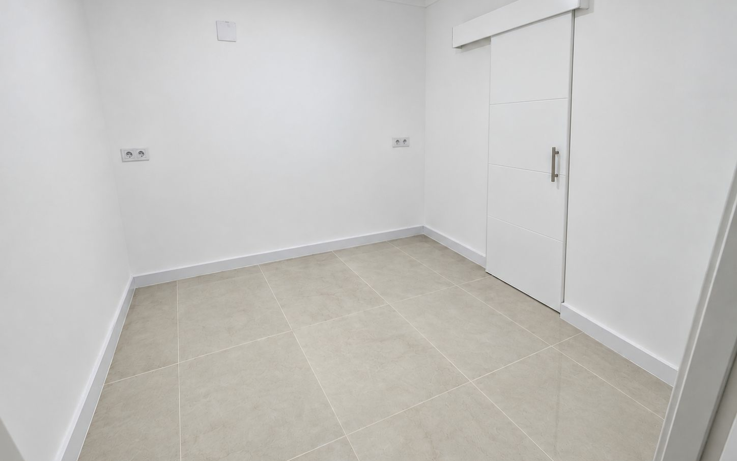 2-bedroom Bungalow In Torrevieja, Spain (70 M²)