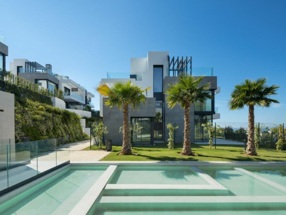 4-bedroom House In Marbella, Spain (281 M²)