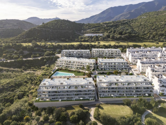 2-bedroom Apartment In Estepona, Spain (115 M²)