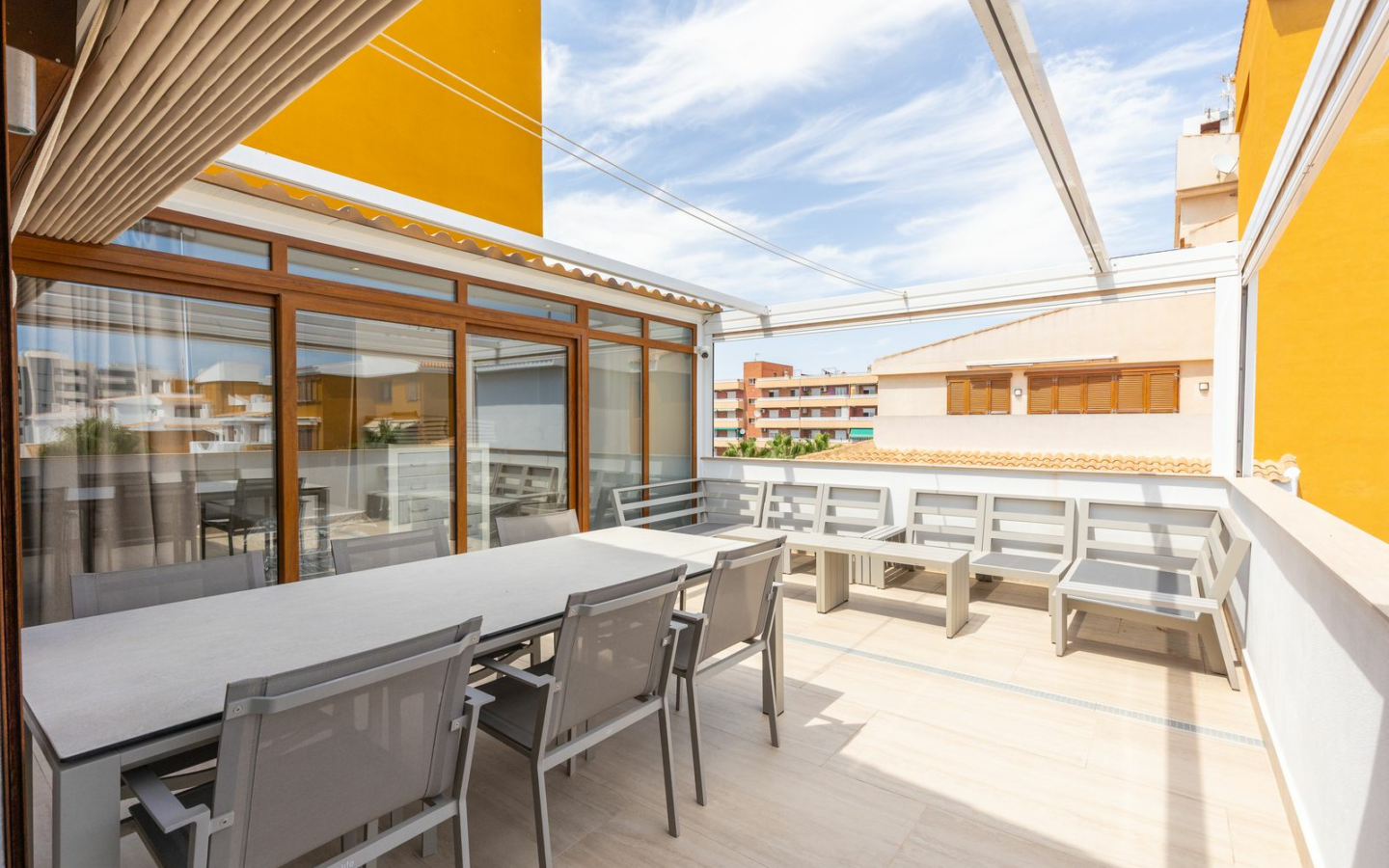 3-bedroom Apartment In Torrevieja, Spain (73 M²)