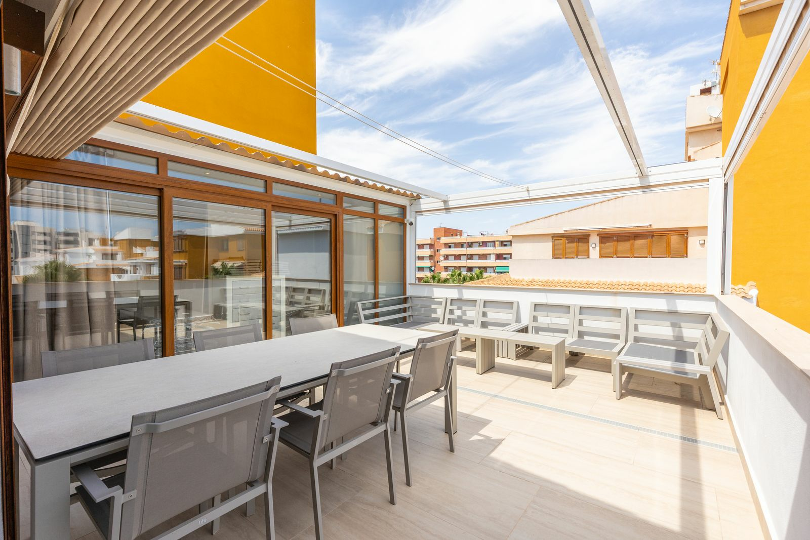 3-bedroom Apartment In Torrevieja, Spain (73 M²)