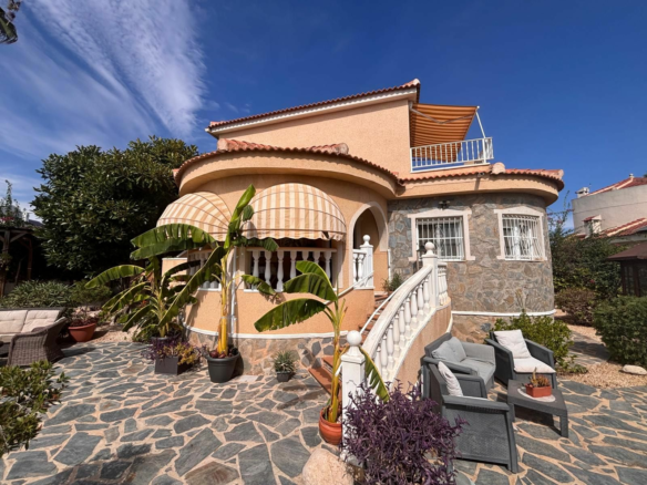 3-bedroom Villa In Rojales, Spain (115 M²)