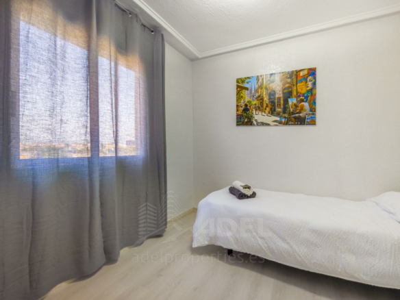 3-bedroom Apartment In Torrevieja, Spain (75 M²)