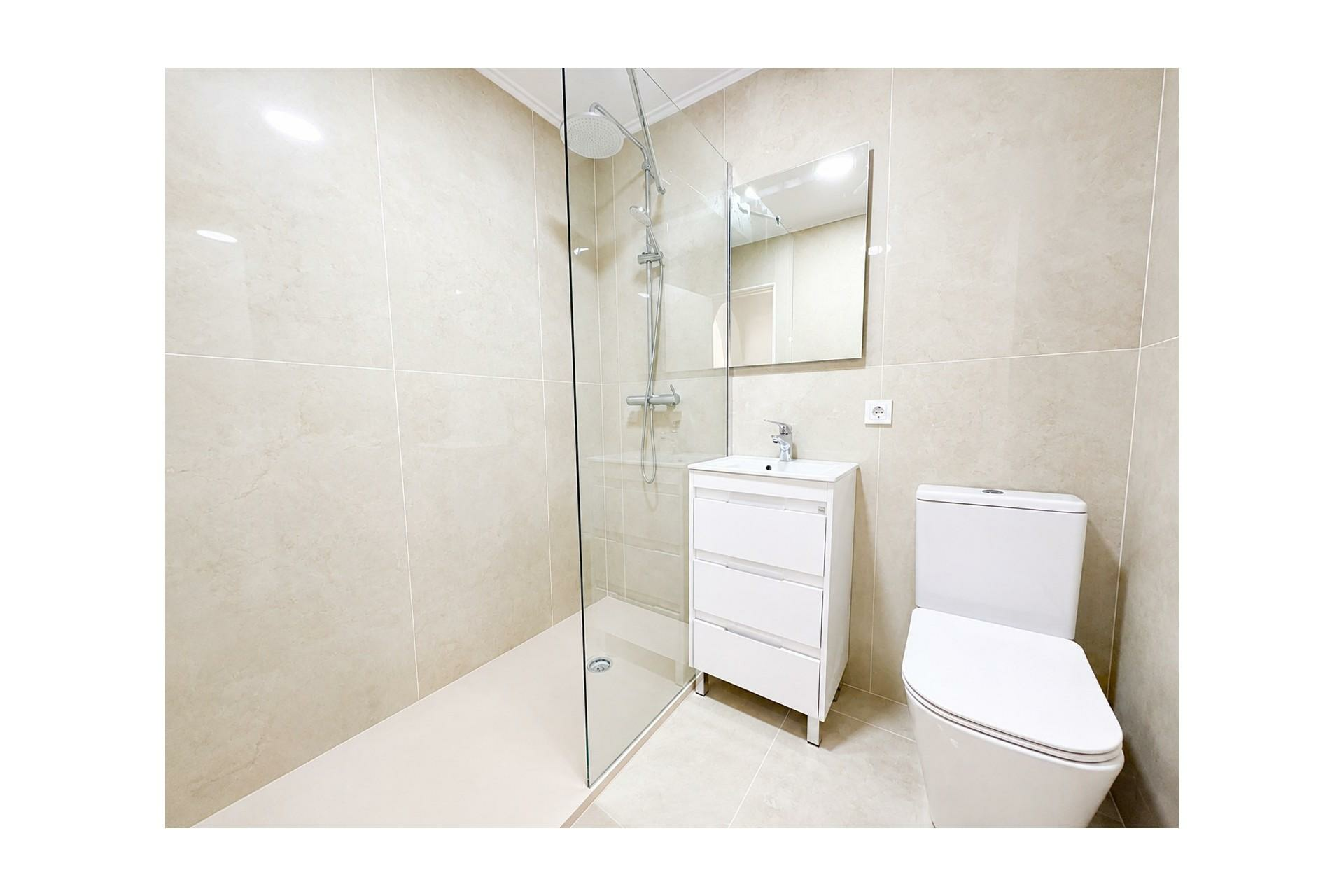 3-10-cc1be3 2-bedroom Bungalow In Torrevieja, Spain (70 M²)