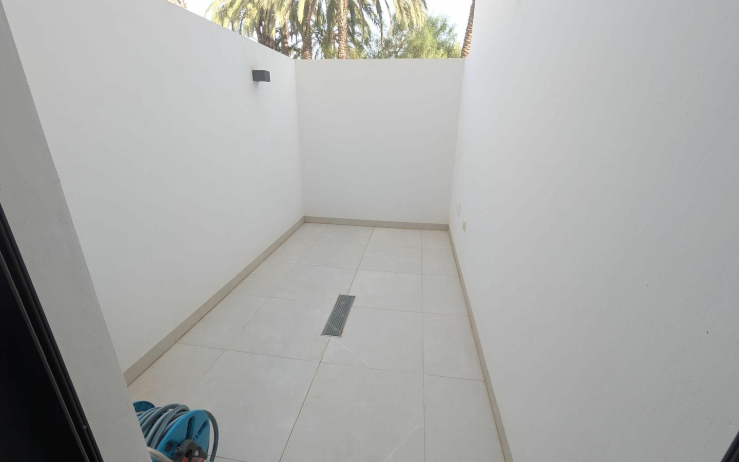 4-bedroom Villa In Santiago De La Ribera, Spain (160 M²)