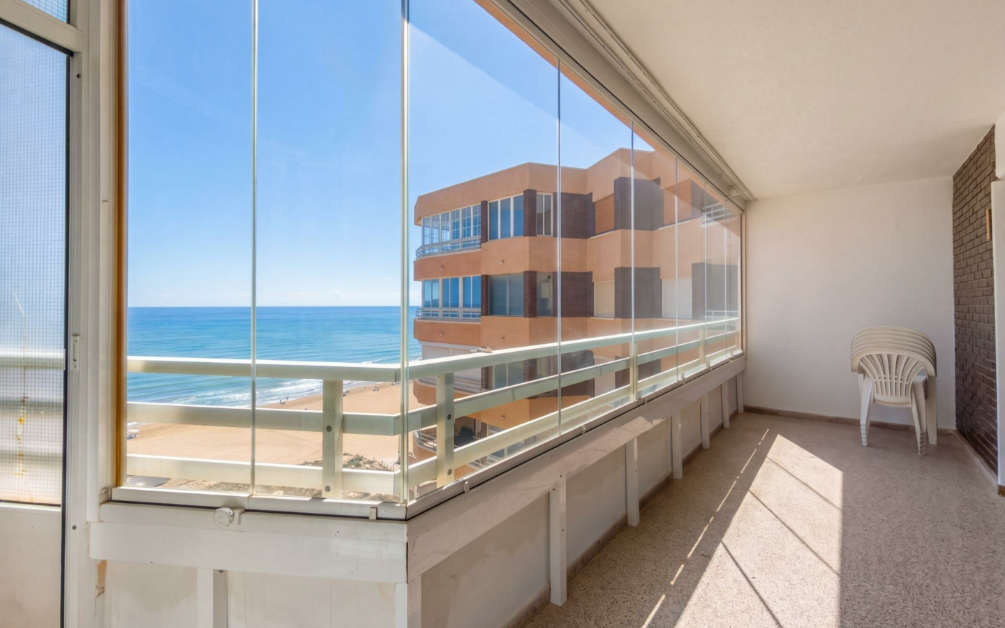 3-bedroom Apartment In Torrevieja, Spain (97 M²)