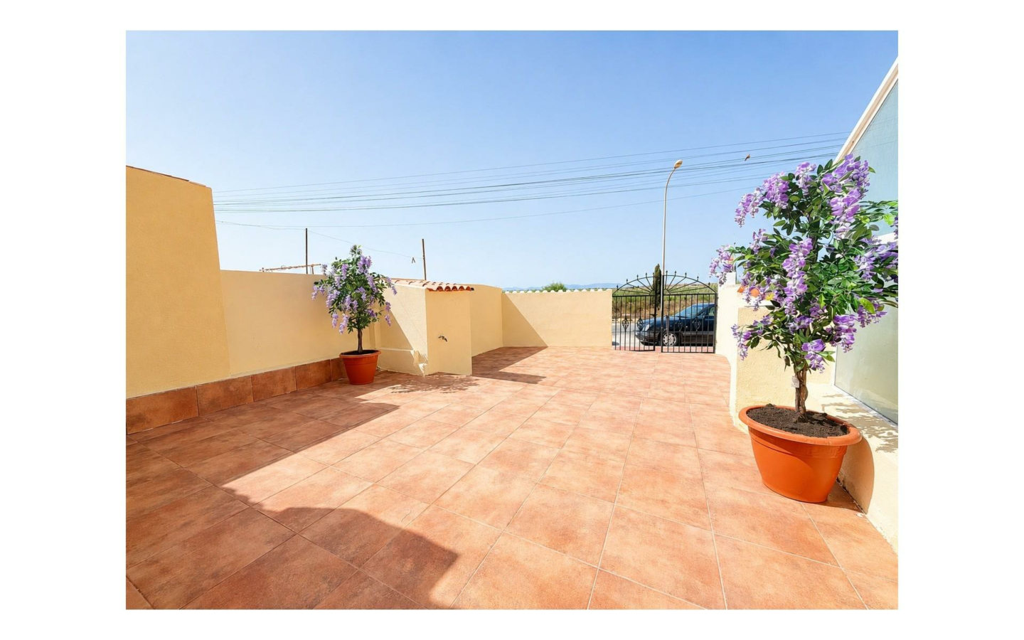 2-bedroom Bungalow In Torrevieja, Spain (70 M²)