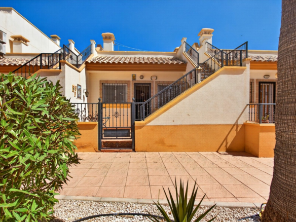 2-bedroom Villa In Orihuela Costa, Spain (70 M²)