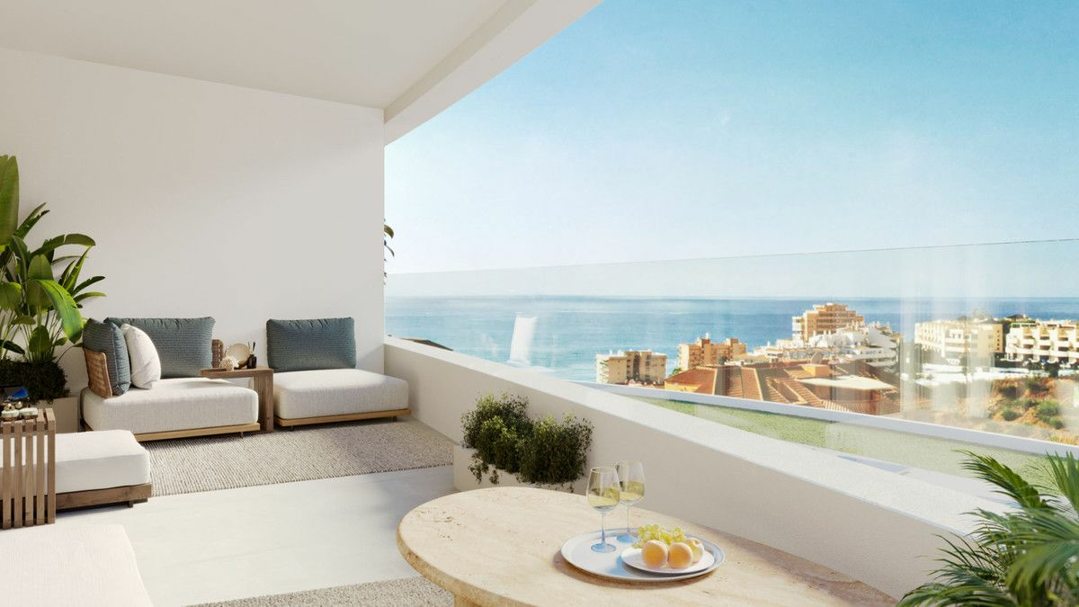 3-bedroom Villa In Fuengirola, Spain (158 M²)