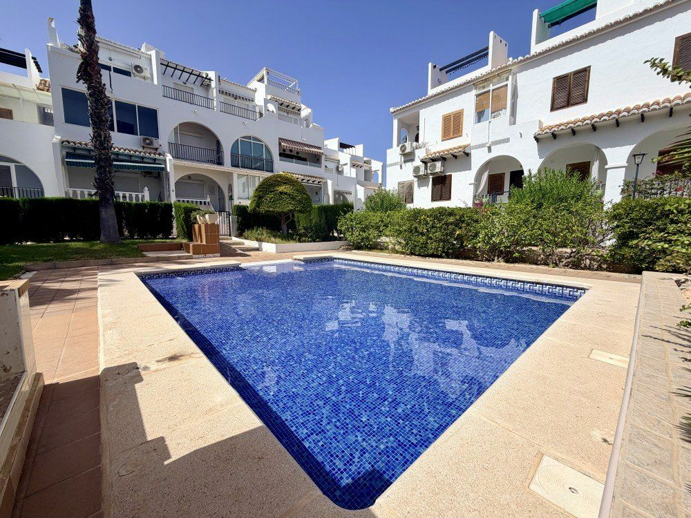 2-bedroom Penthouse In Rojales, Spain (53 M²)