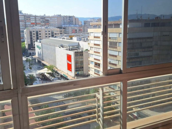 4-bedroom Apartment In Murcia, Spain (159 M²)
