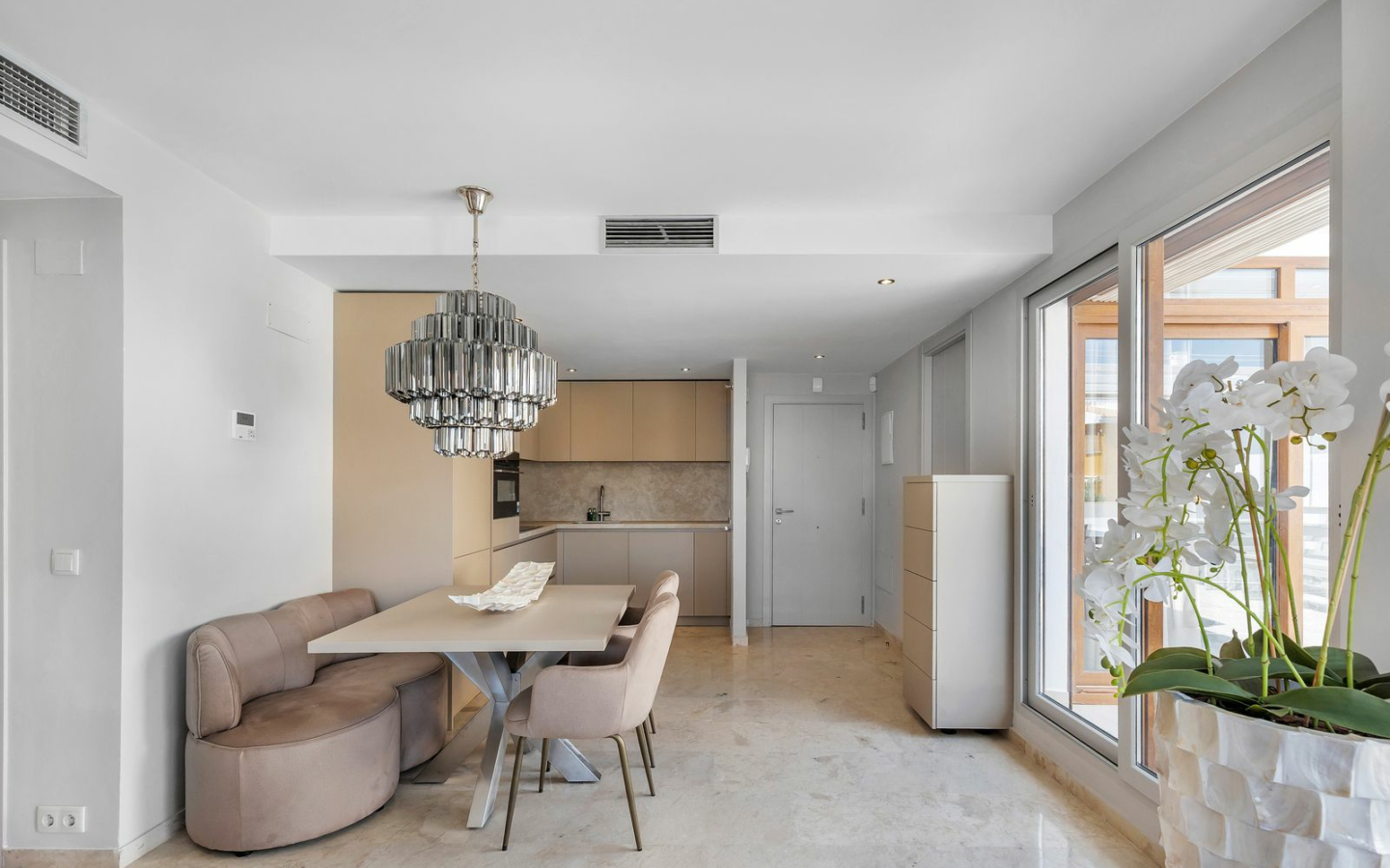 3-bedroom Apartment In Torrevieja, Spain (73 M²)
