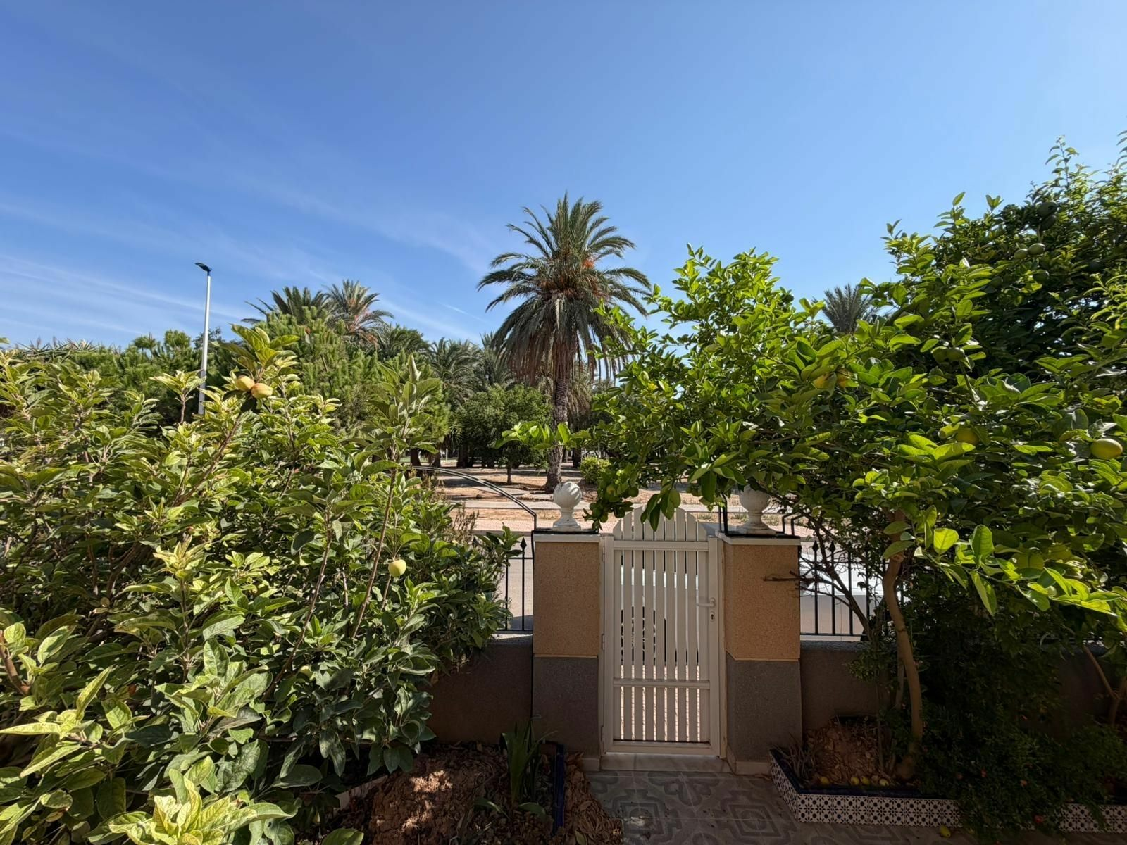 5-bedroom Villa In Santiago De La Ribera, Spain (139 M²)