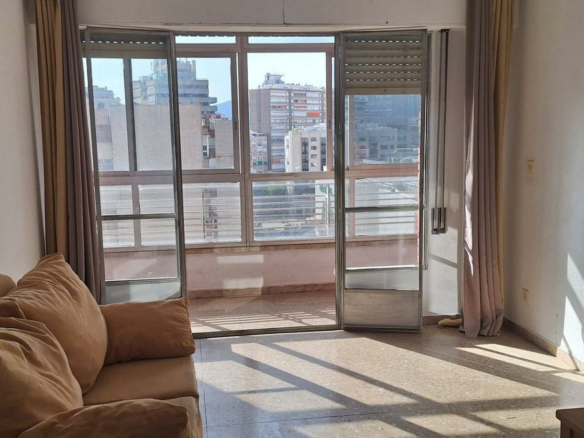 4-bedroom Apartment In Murcia, Spain (159 M²)