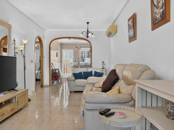 2-bedroom Villa In Orihuela Costa, Spain (70 M²)
