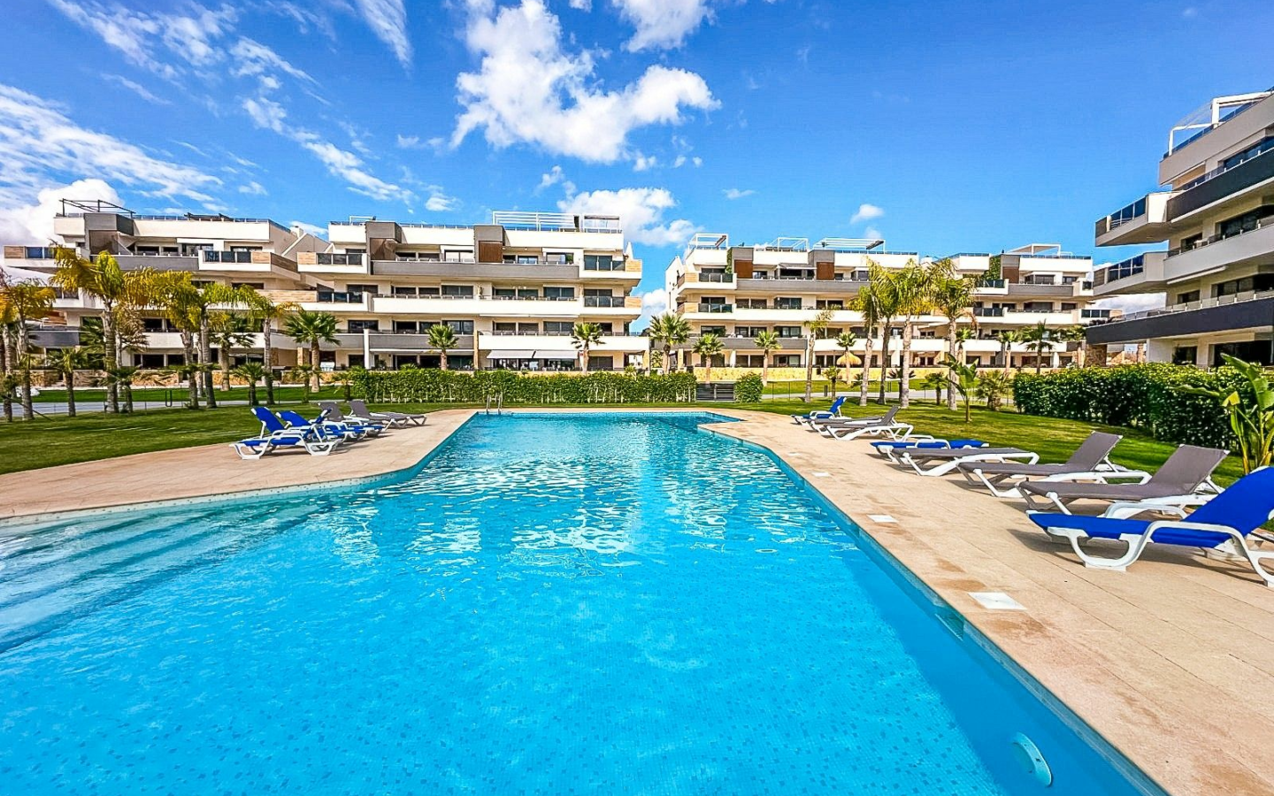 2-bedroom Apartment In Orihuela Costa, Spain (75 M²)