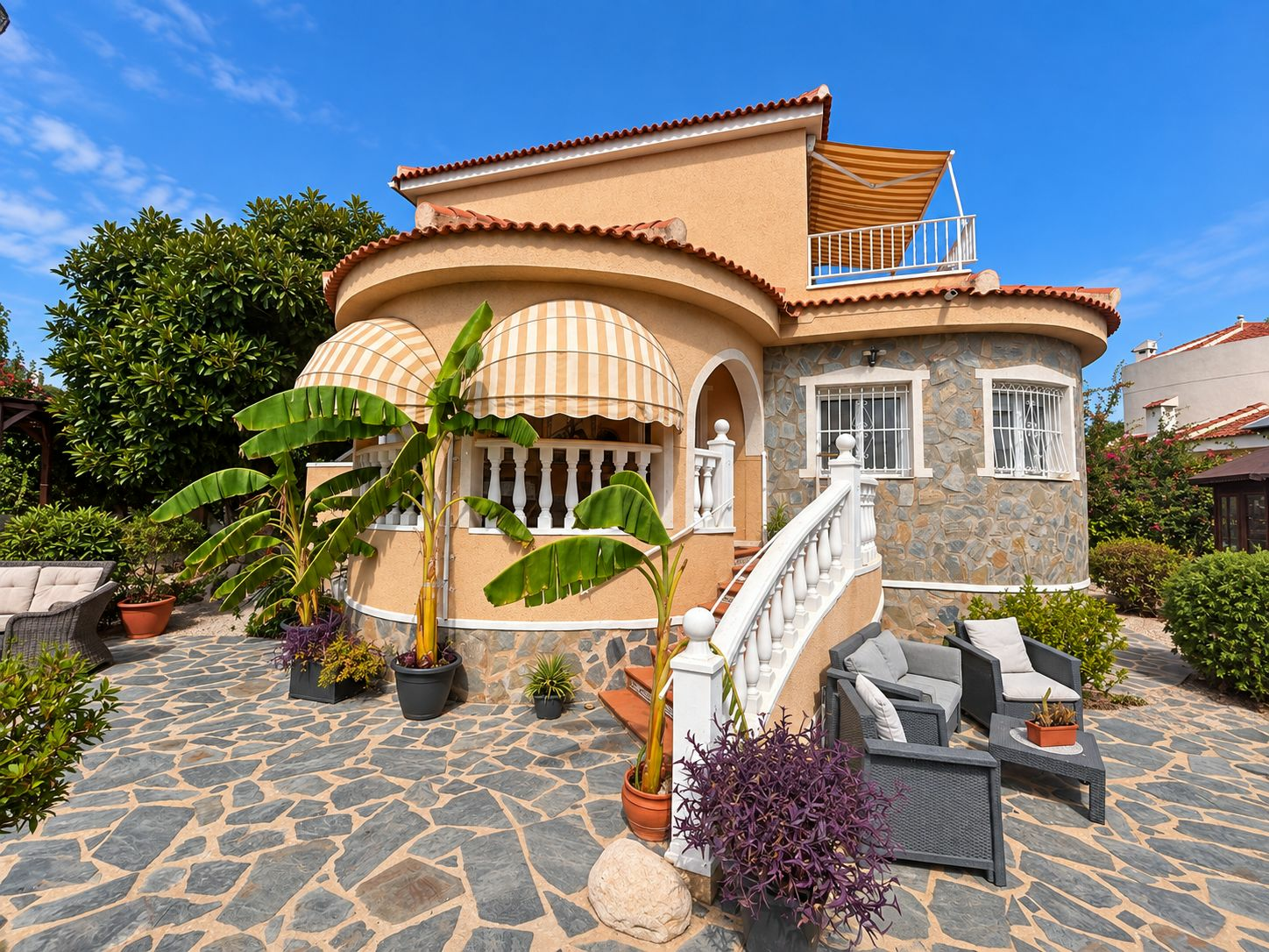 3-bedroom Villa In Rojales, Spain (115 M²)