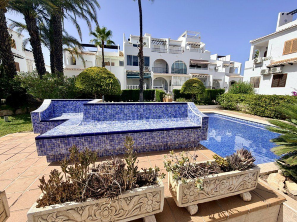 2-bedroom Penthouse In Rojales, Spain (53 M²)