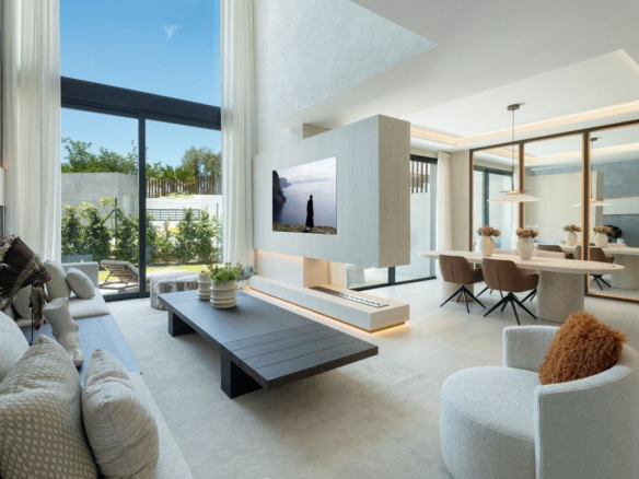 4-bedroom House In Marbella, Spain (281 M²)
