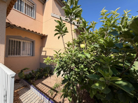 5-bedroom Villa In Santiago De La Ribera, Spain (139 M²)